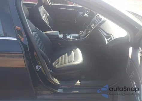 2015 Ford Fusion Hybrid S from USA, damaged, VIN 3FA6P0UU8FR148544